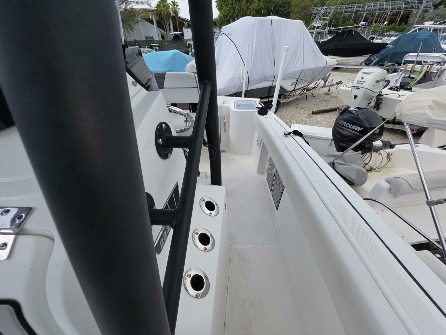 2019 Chaparral 21 H2O Sport - Image 61