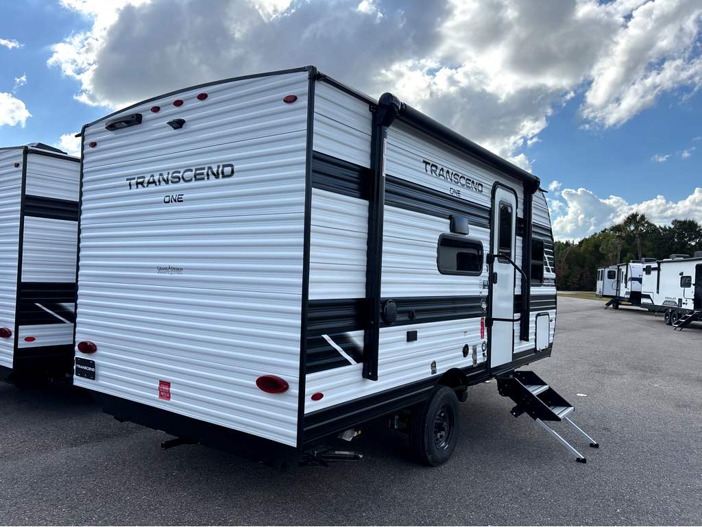 2026 GRAND DESIGN TRANSCEND 151BH - Image 6