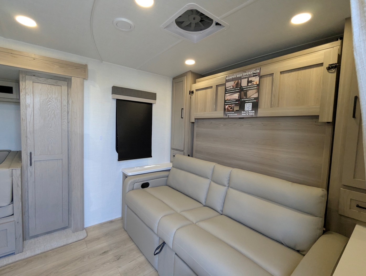 2026 Forest River Rockwood Mini Lite 2214S - Image 8