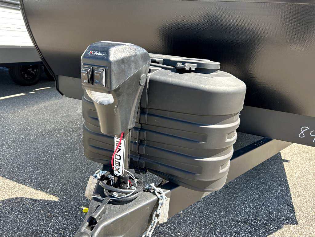 2026 GRAND DESIGN TRANSCEND 27DBX - Image 4
