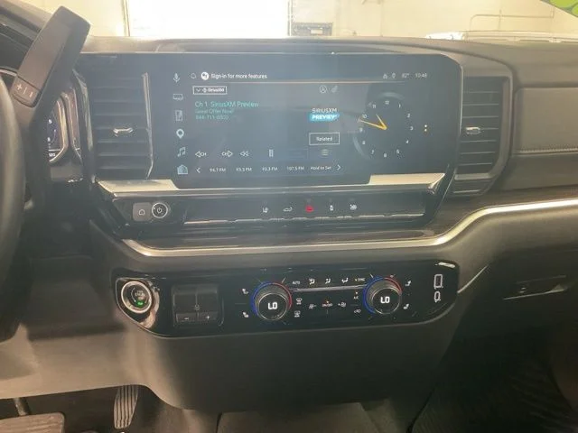 2025 Chevrolet Silverado 2500HD 4WD Crew Cab 172" LT - Image 16