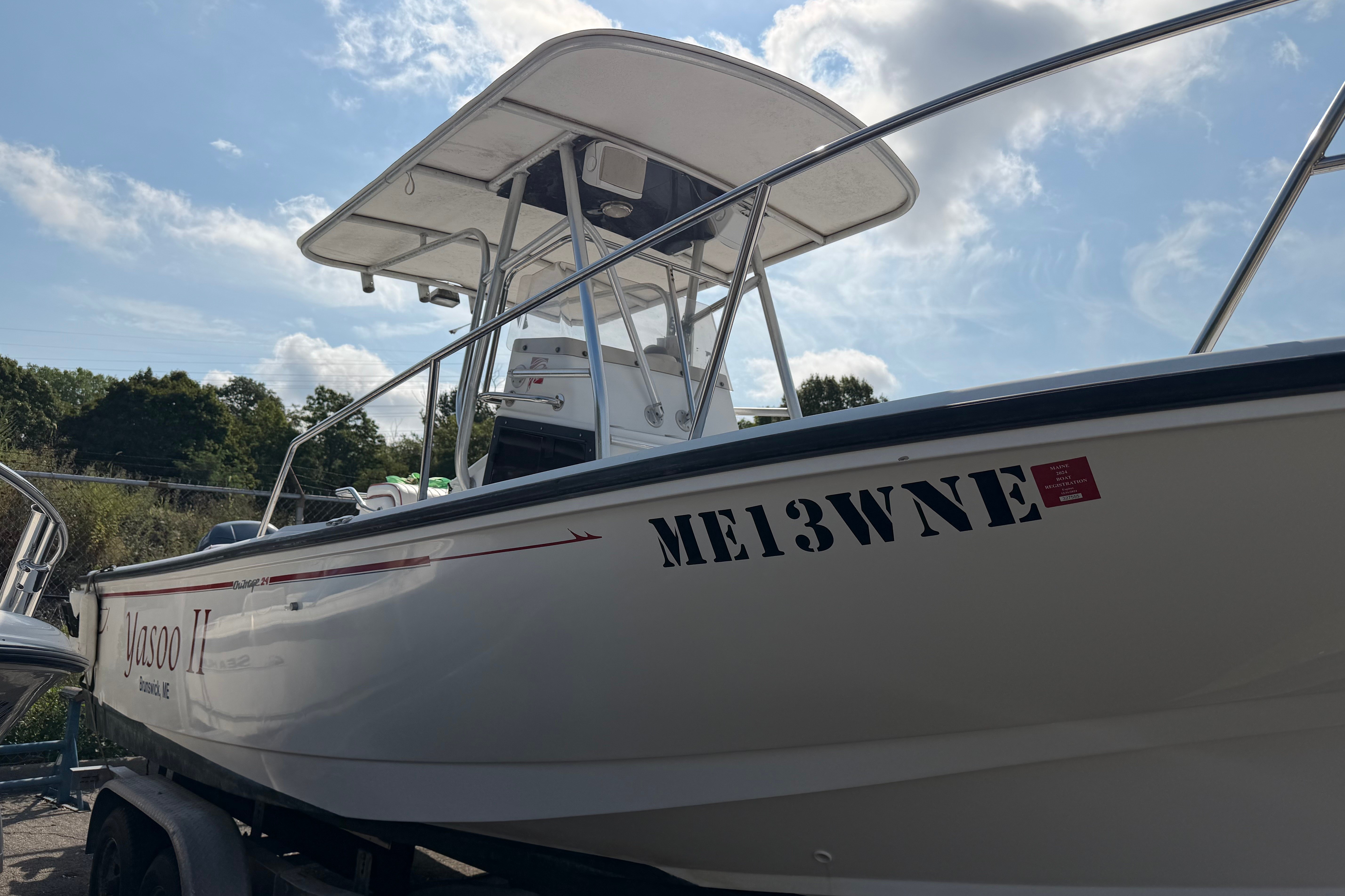 1995 Boston Whaler Boston Whaler 240 Outrage Base - Image 4