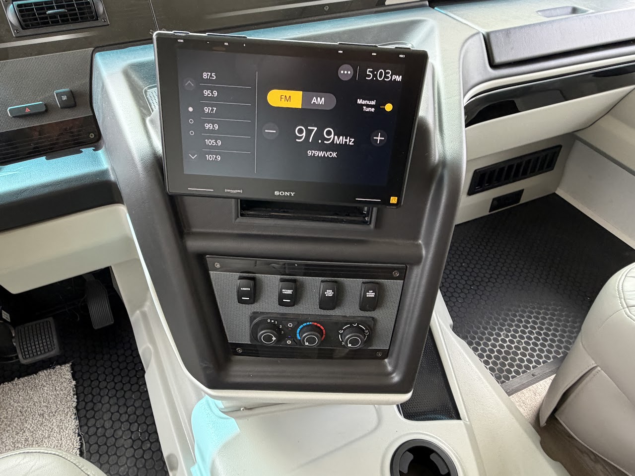 2027 JAYCO PRECEPT 36C - Image 11