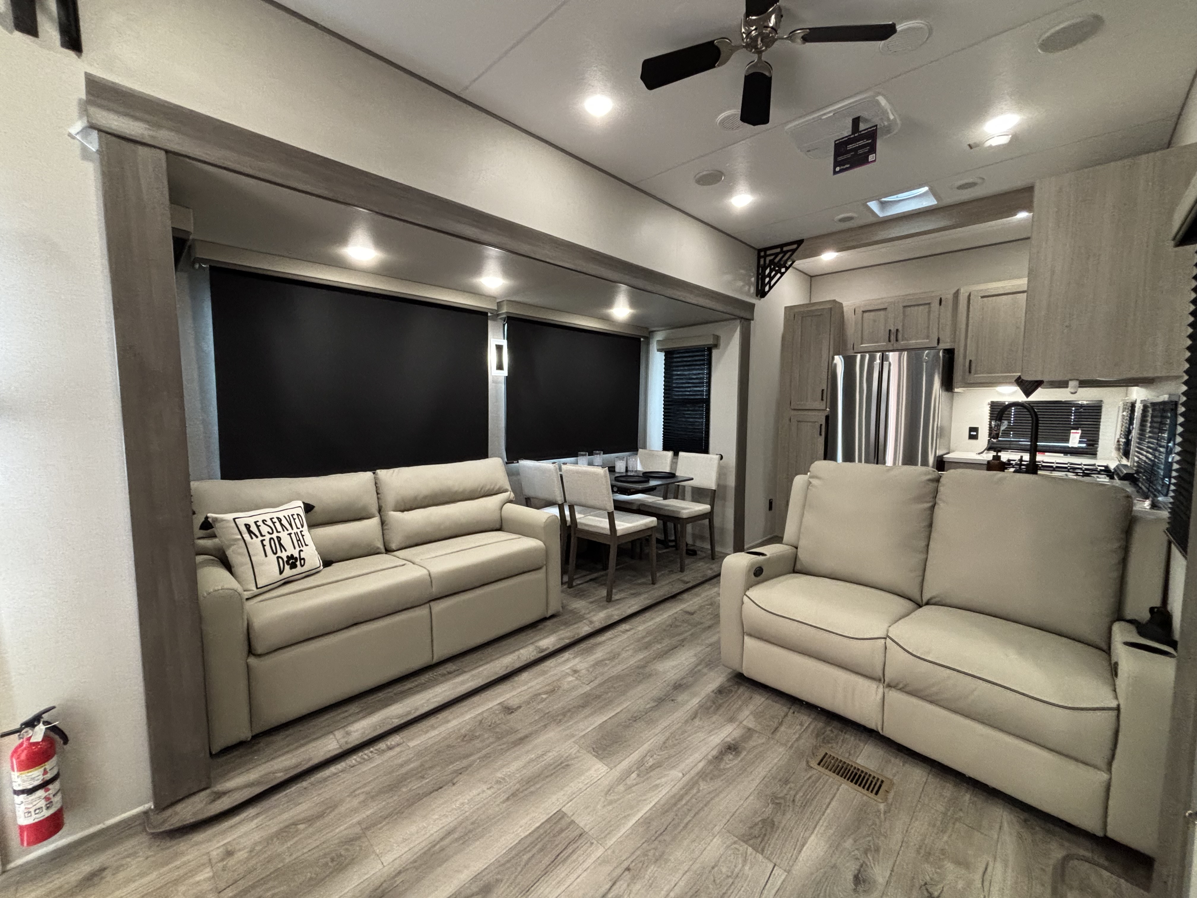 2026 Coachmen Catalina Destination Series 44CONDO - Image 11