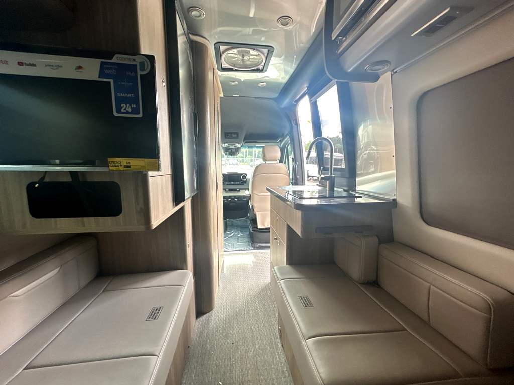 2027 AIRSTREAM INTERSTATE 19GTX - Image 23