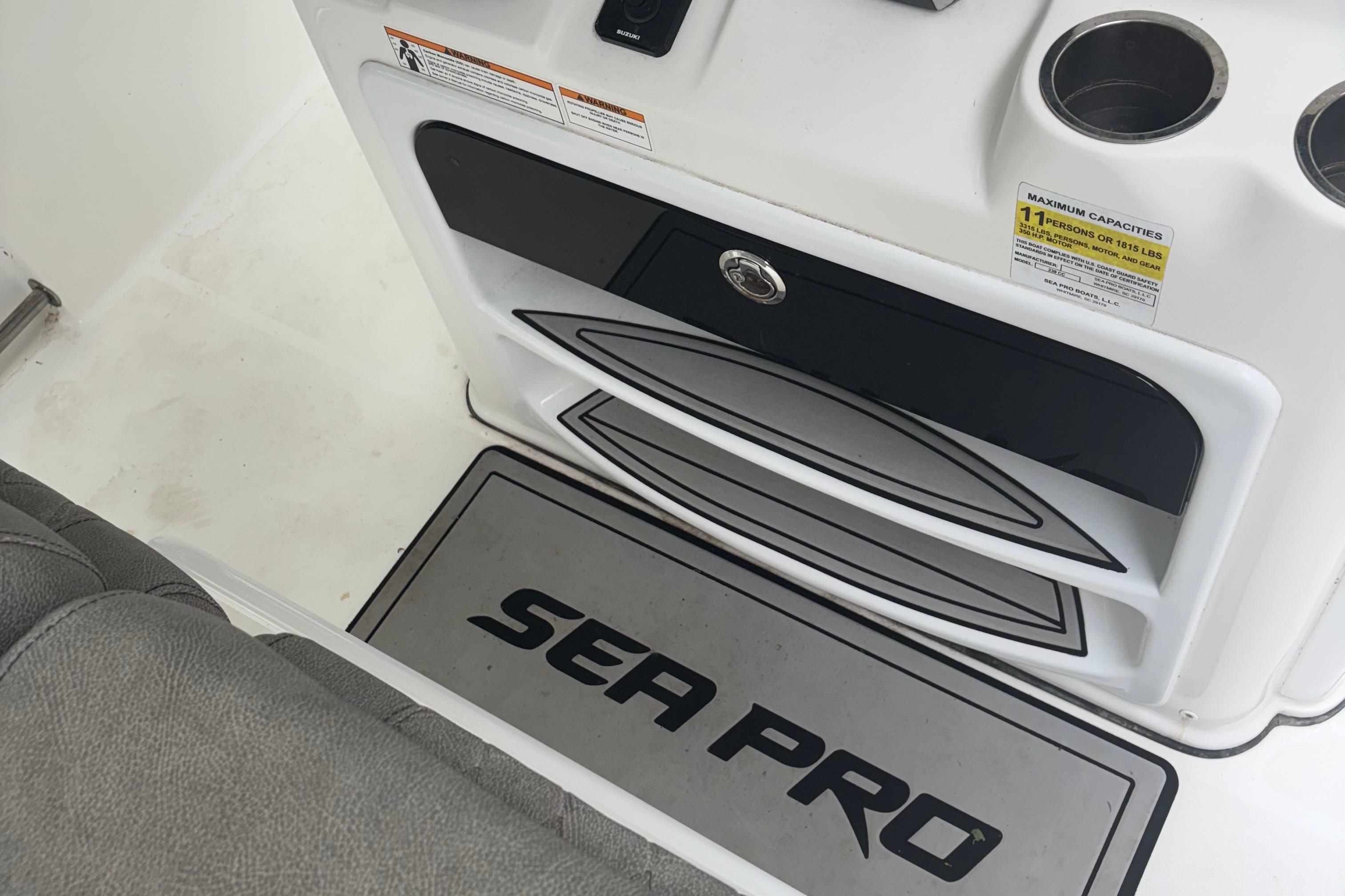 2022 Sea Pro 239 Center Console - Image 7