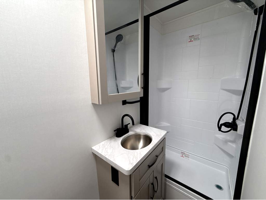 2027 JAYCO REDHAWK SE 22C - Image 24