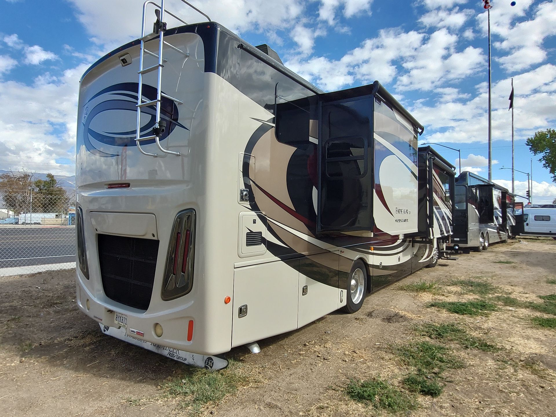 2017 Holiday Rambler Endeavor XE 38K - Image 6