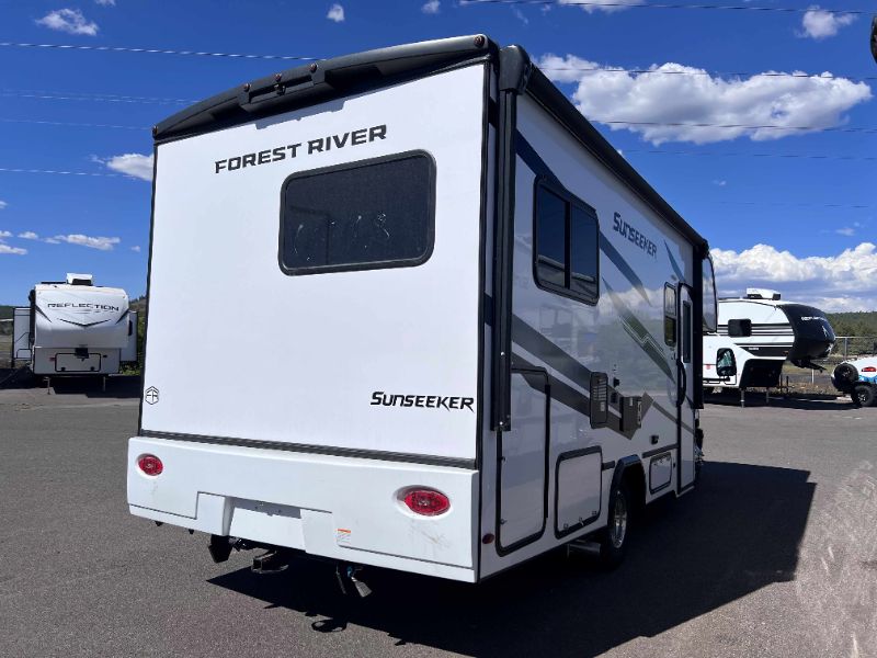 2026 Forest River Sunseeker LE 2350LE - Image 6