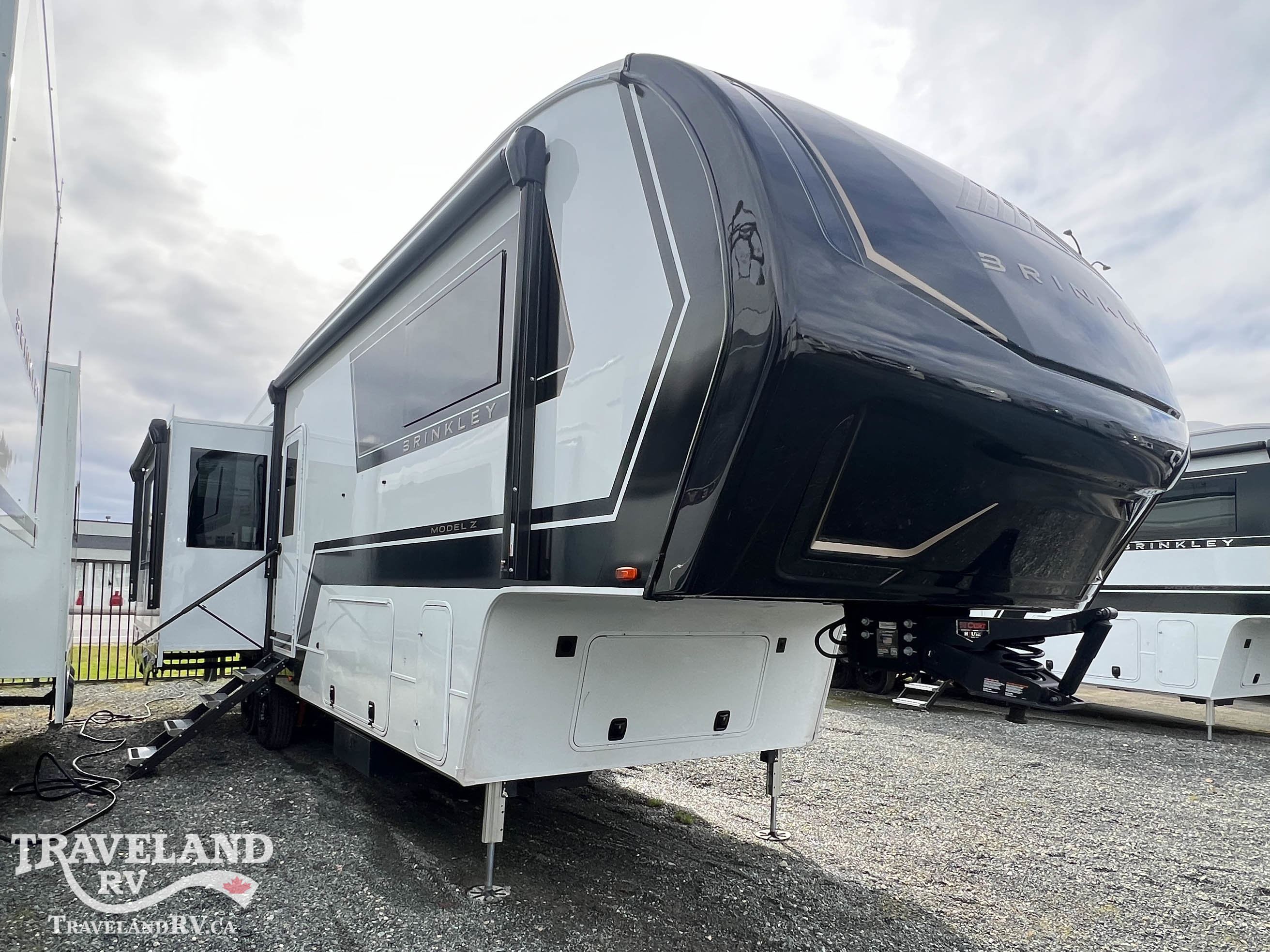 2026 Brinkley RV Model Z 3200 - Image 1