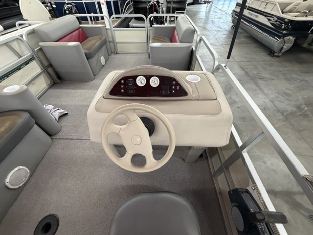 1997 SMOKERCRAFT 820 - Image 21