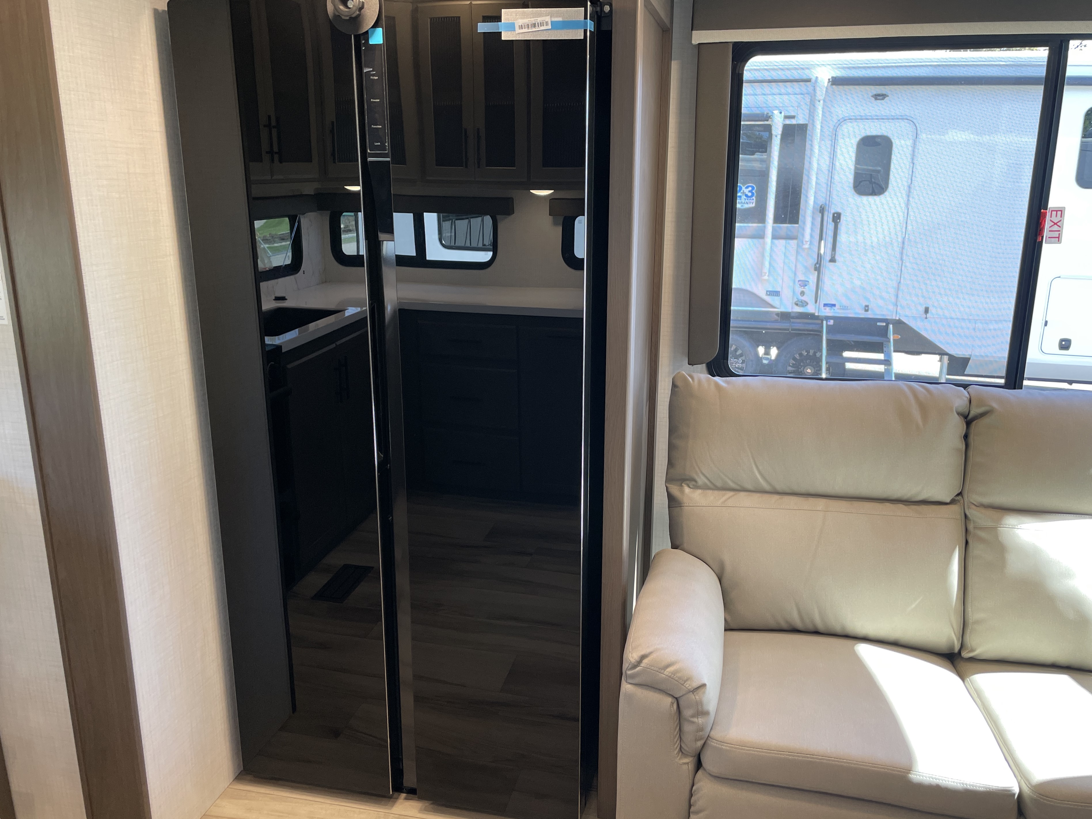 2027 Keystone Cougar 260MLE - Image 16