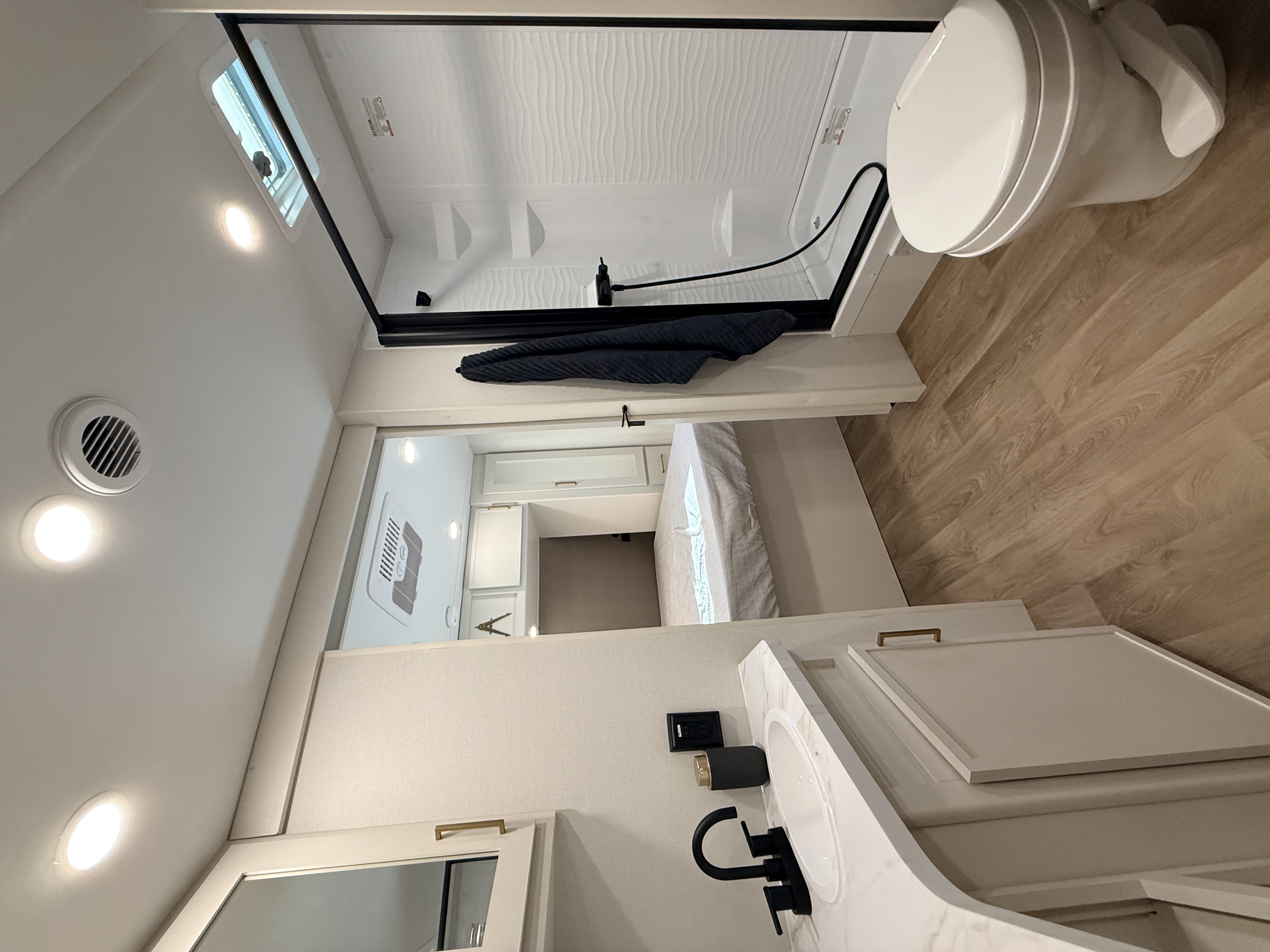 2027 Grand Design Transcend 265BHT - Image 16