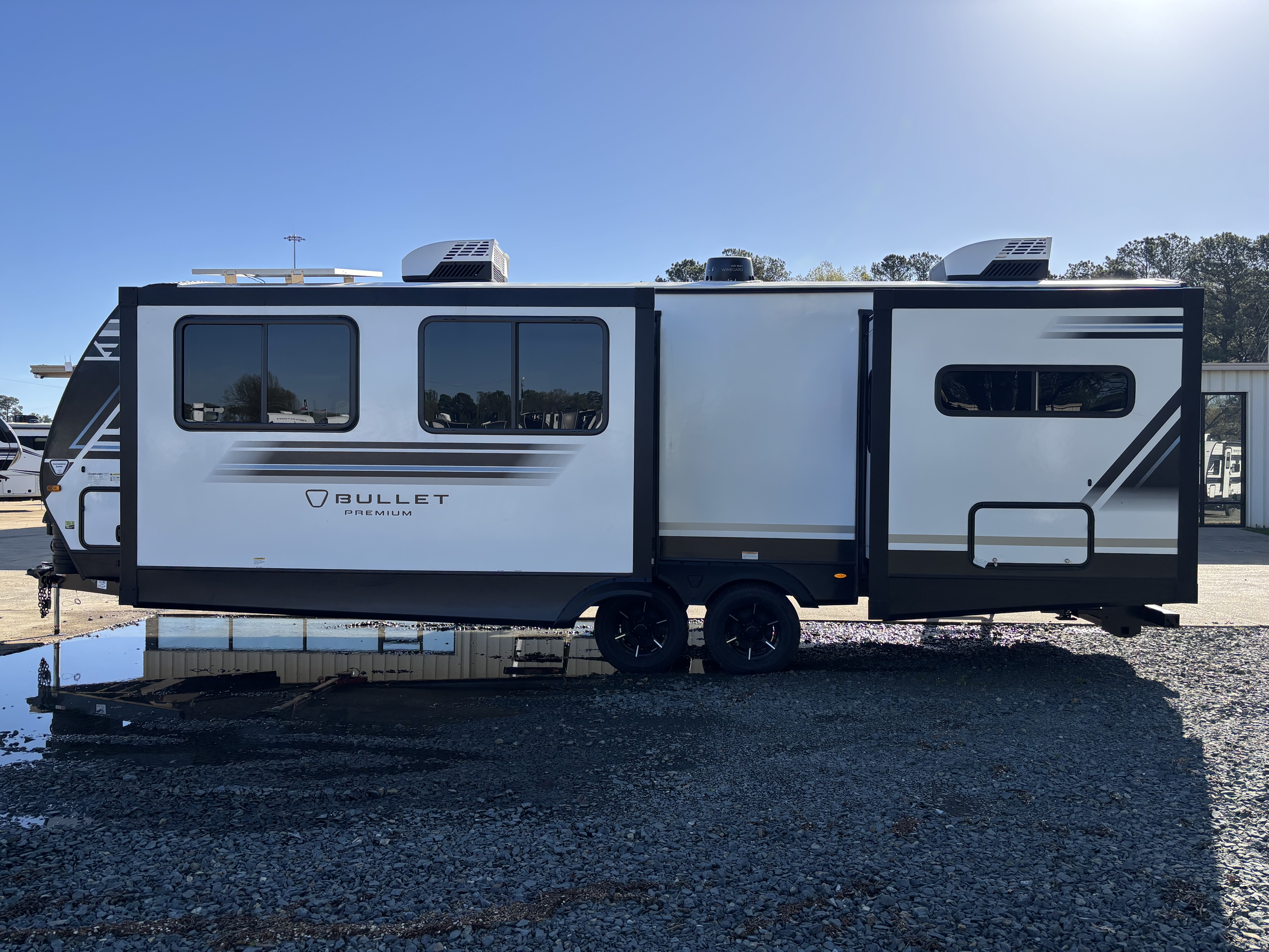 2026 Keystone Bullet Premium 265FKS - Image 6