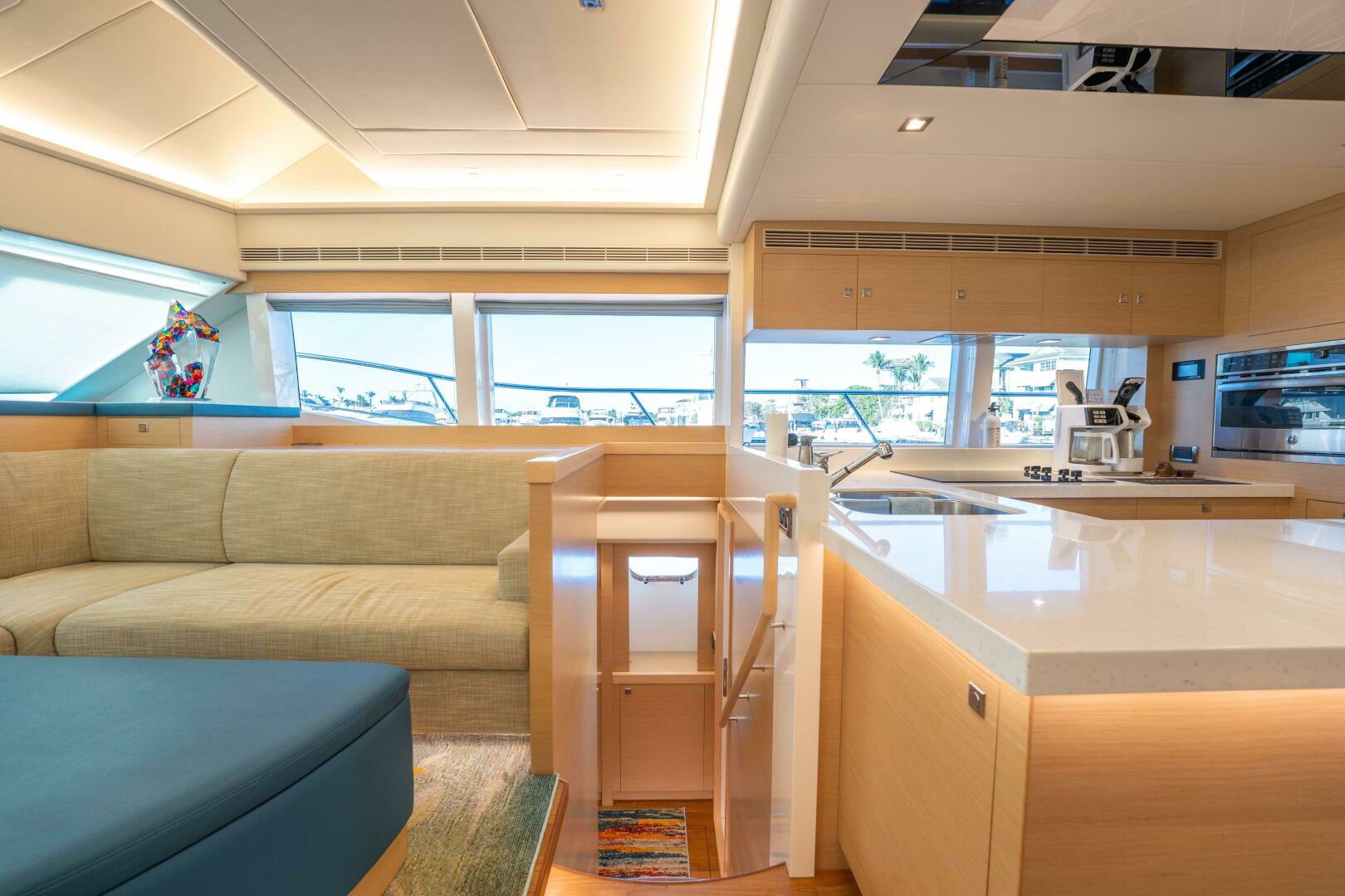 2016 Horizon PC52 - Image 31
