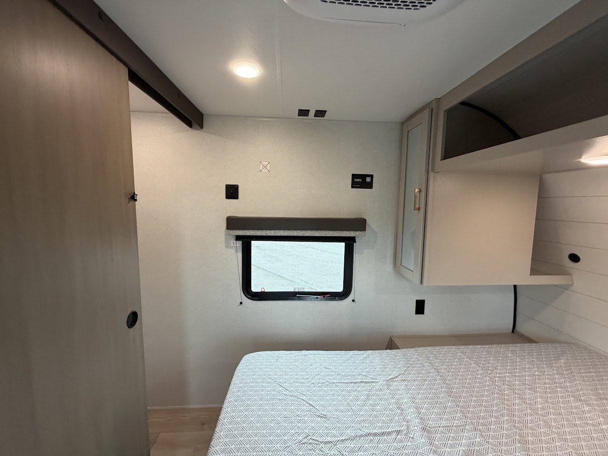 2027 JAYCO JAY FLIGHT 330TBS - Image 53