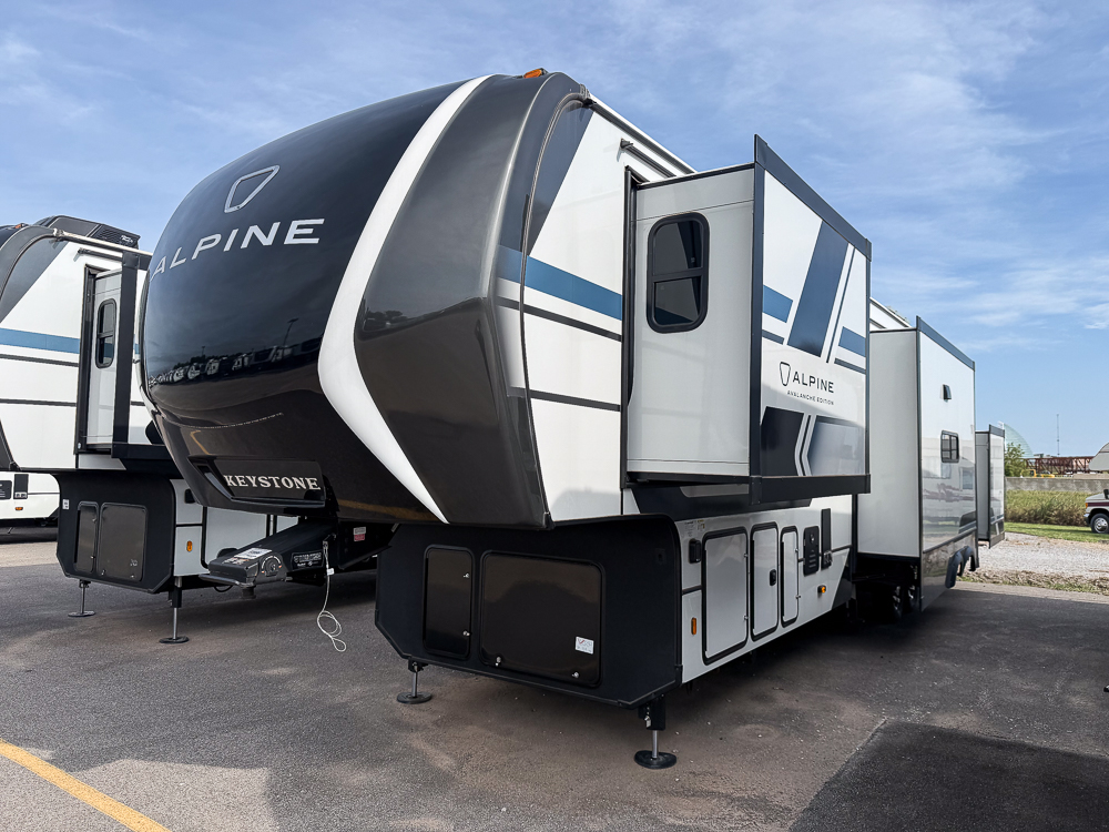 2026 KEYSTONE 390DS - Image 2