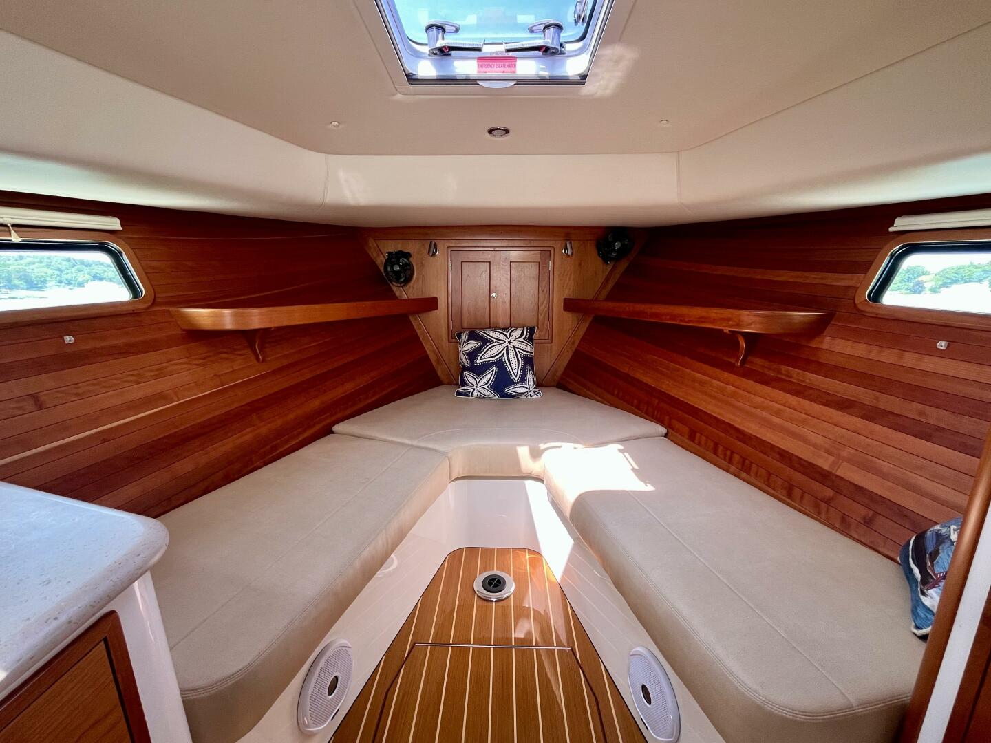2019 MJM 35z - Image 132