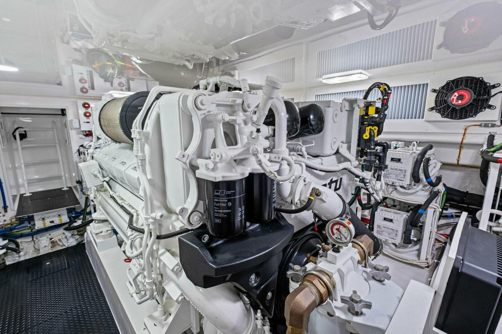 2025 Viking 58 Convertible - Image 50