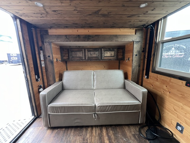 2022 ICE CASTLE RV SPIRIT 8X22 - Image 10
