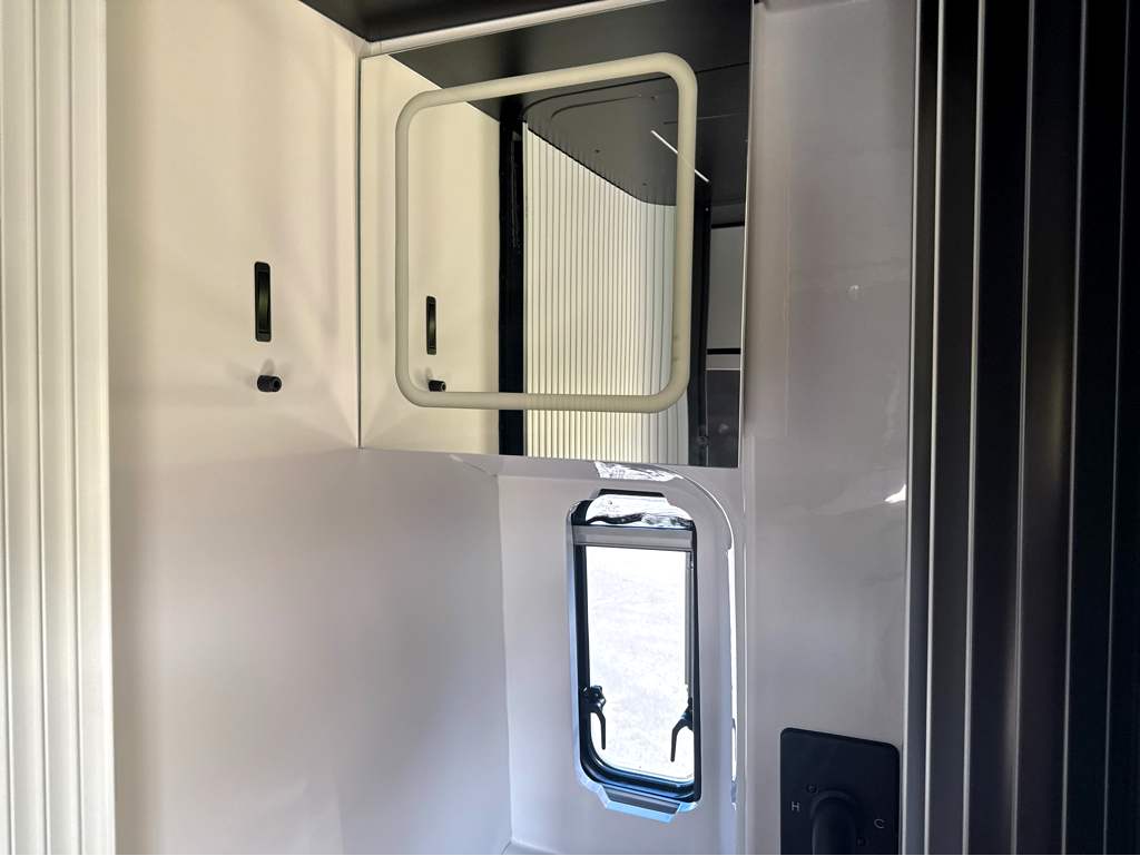 2027 GRAND DESIGN LINEAGE SERIESVT LVT2 - Image 21