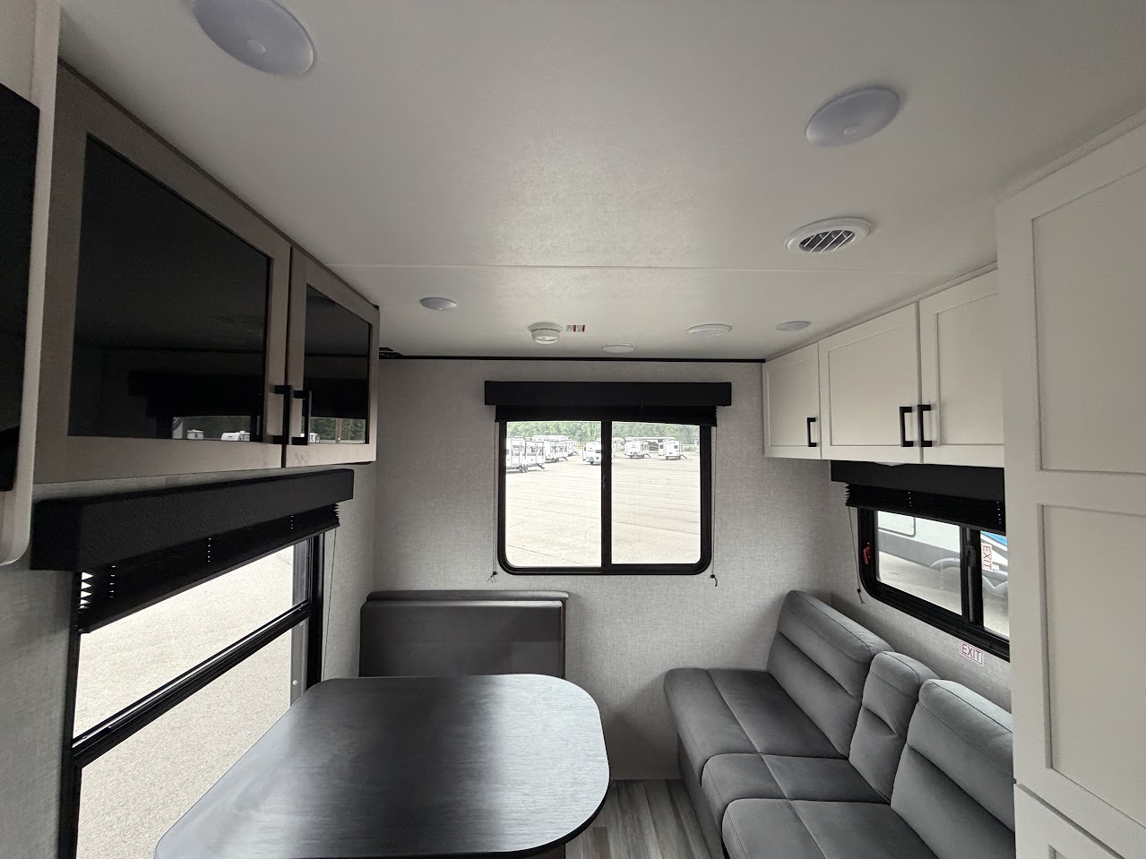 2025 Jayco Jay Flight SLX 210QB - Image 33