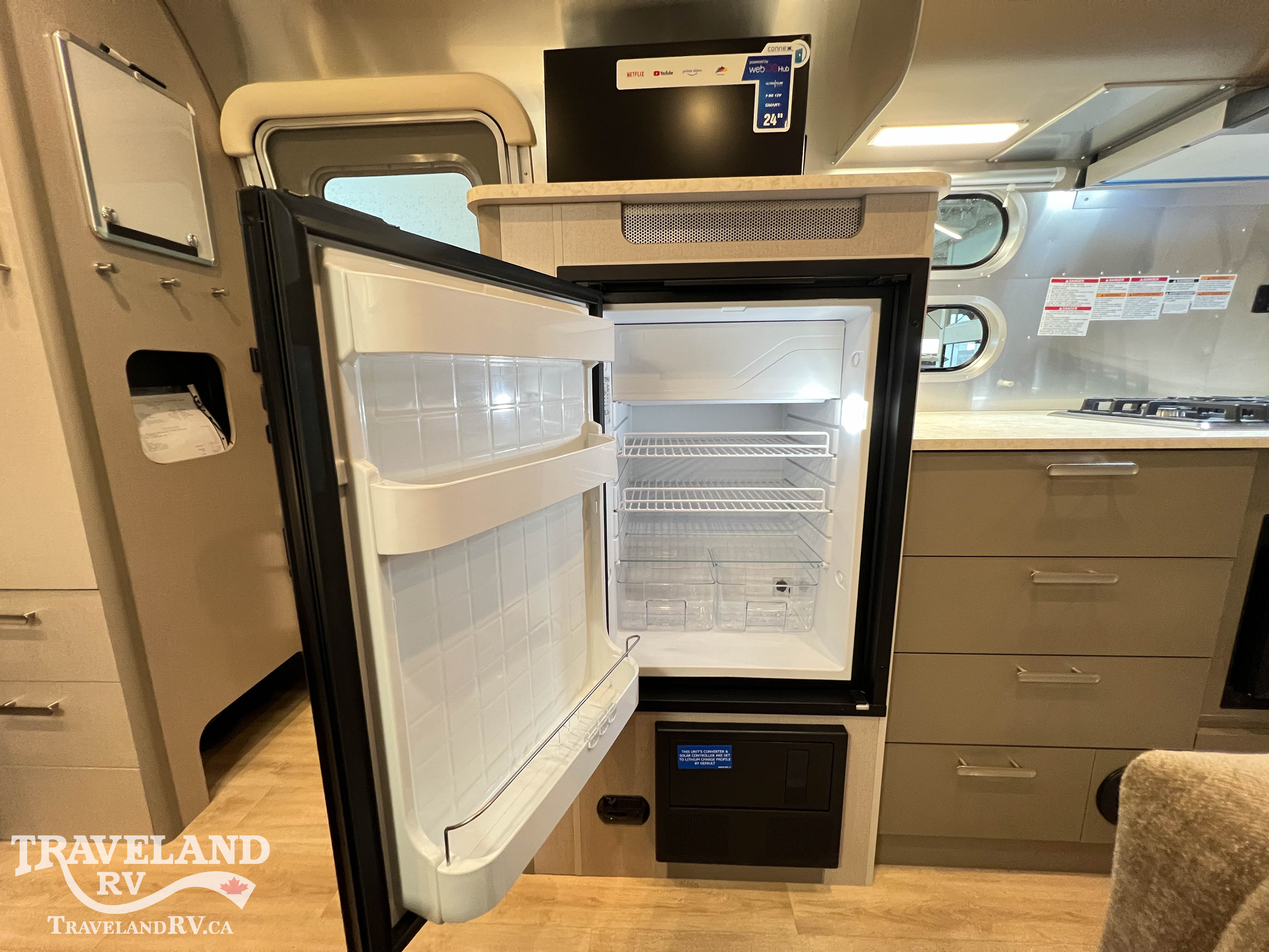 2026 Airstream Caravel 20FB - Image 17