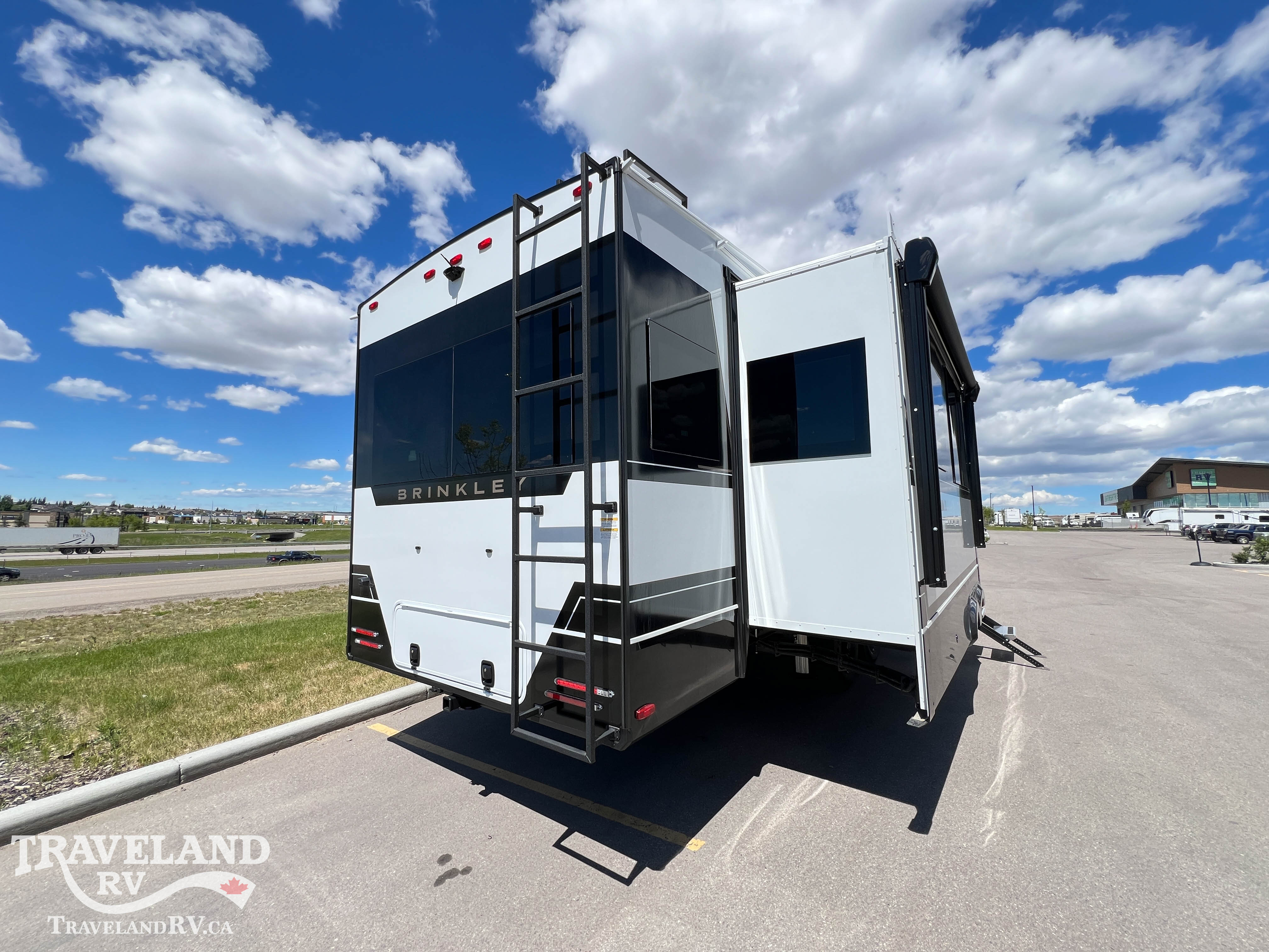 2027 Brinkley RV Model Z 3100 - Image 8