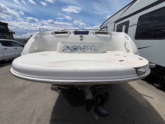 2004 STINGRAY 220DR - Image 6