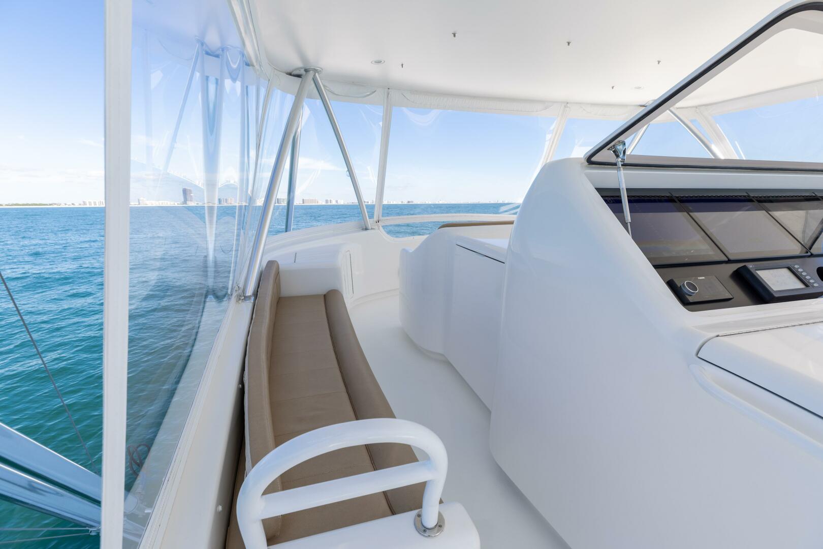 2013 Viking 76 Convertible - Image 57