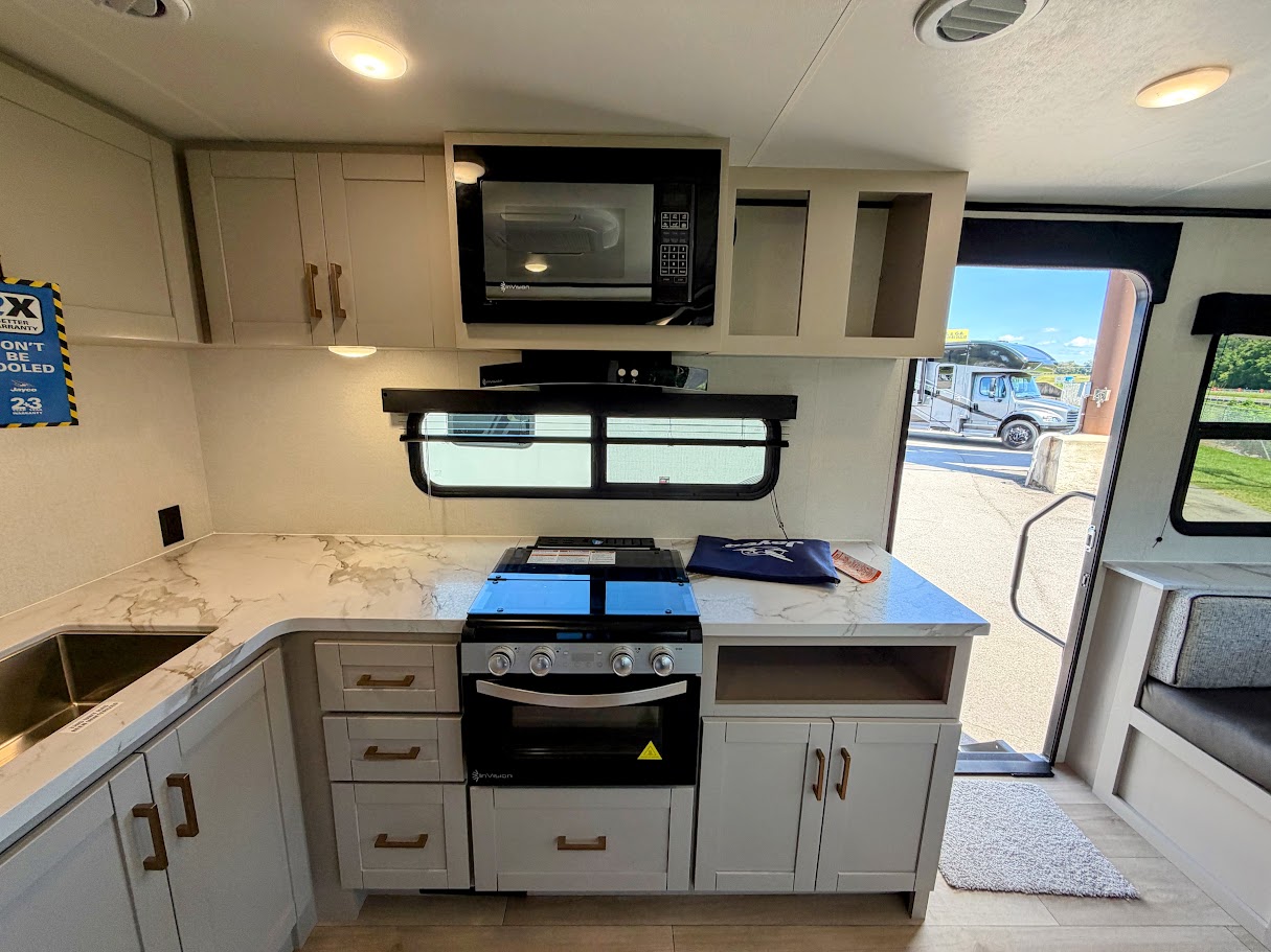 2027 JAYCO JAY FEATHER 25RLSL - Image 9