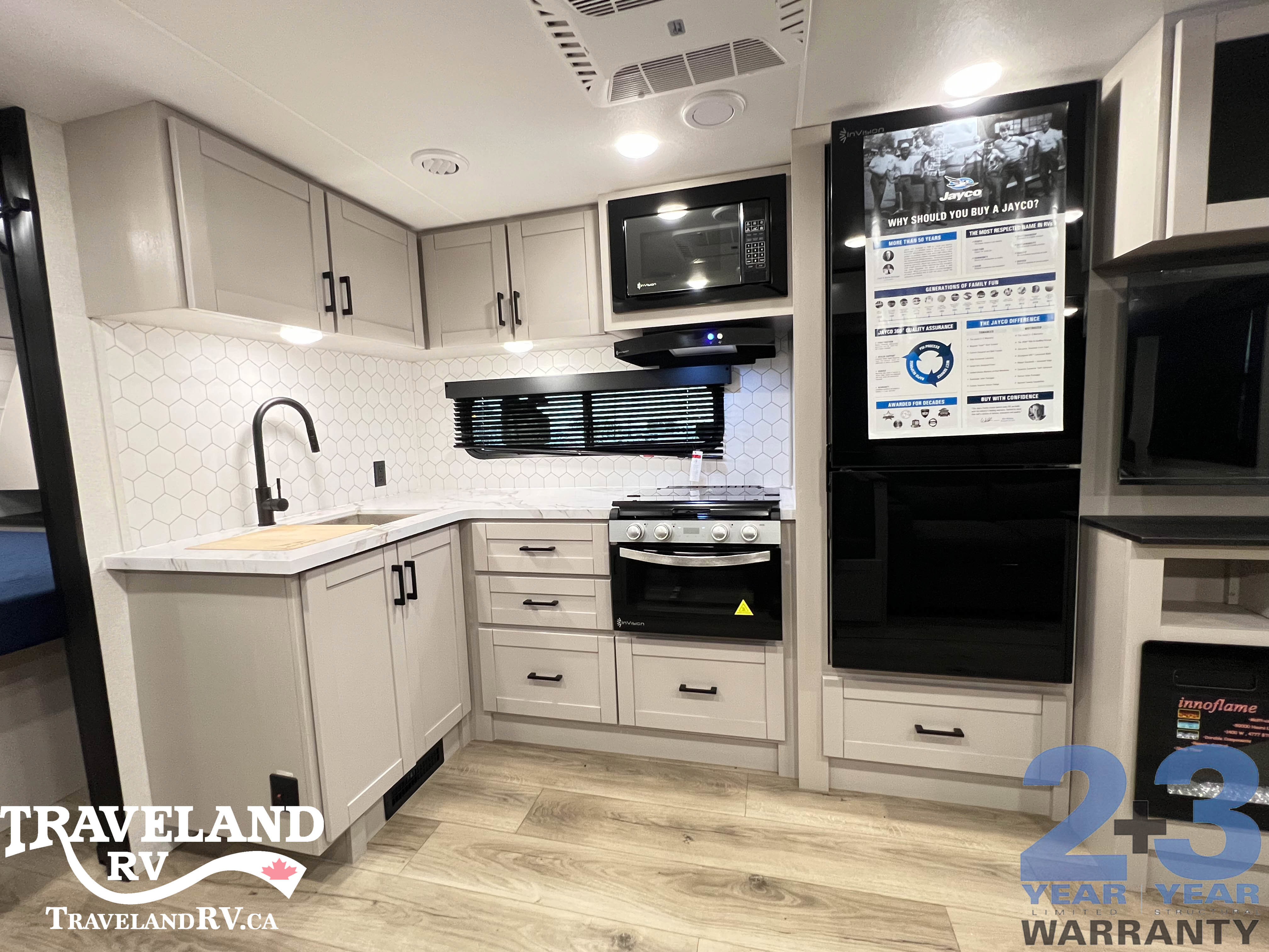 2026 Jayco Jay Feather 27BH - Image 12