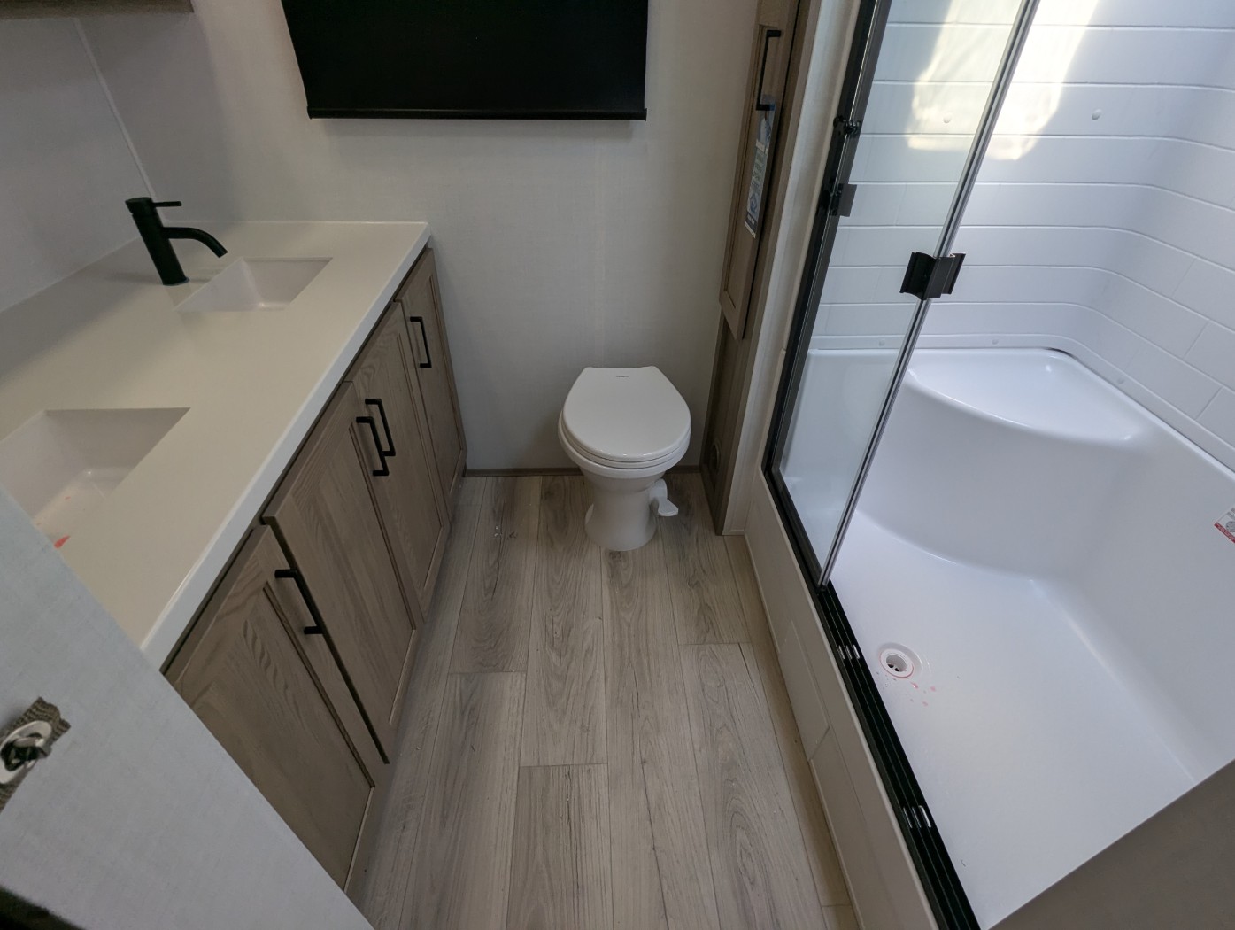 2026 Forest River Rockwood Signature 8263MBR - Image 23