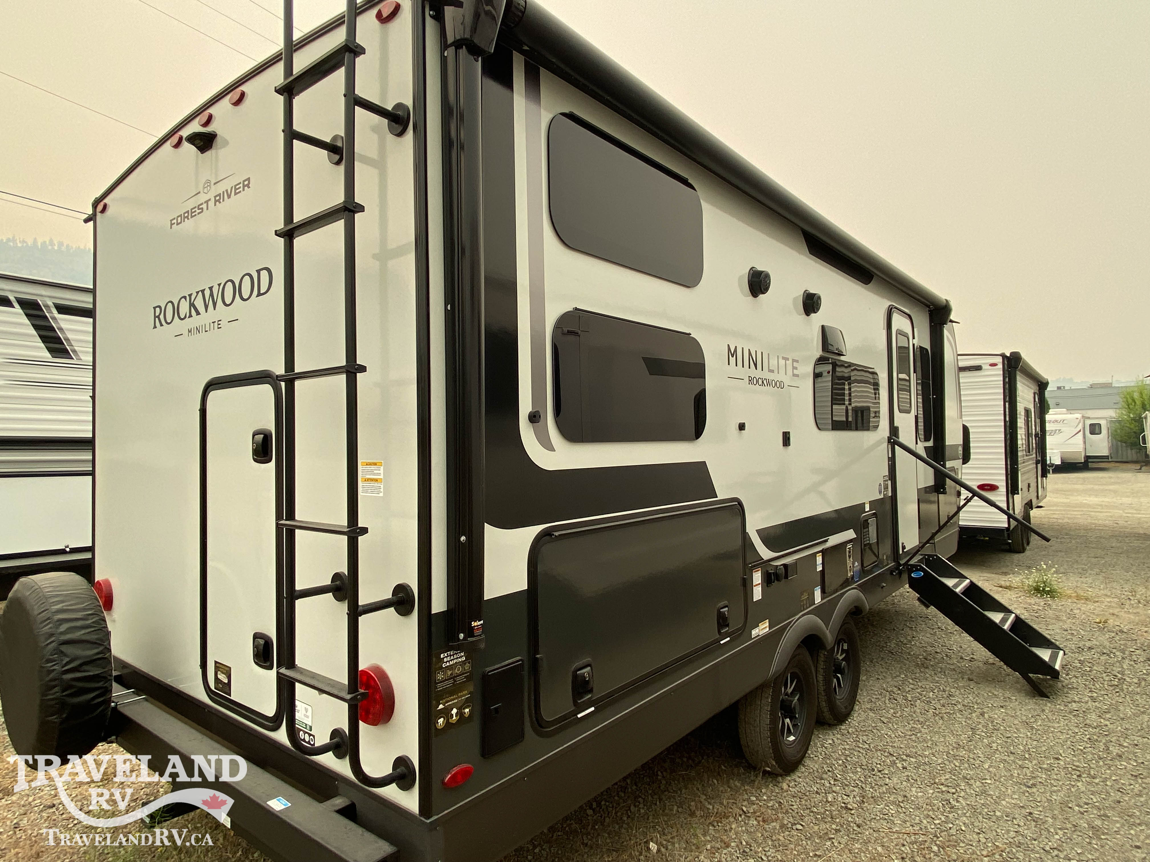 2026 Forest River Rockwood Mini Lite 2509S - Image 6