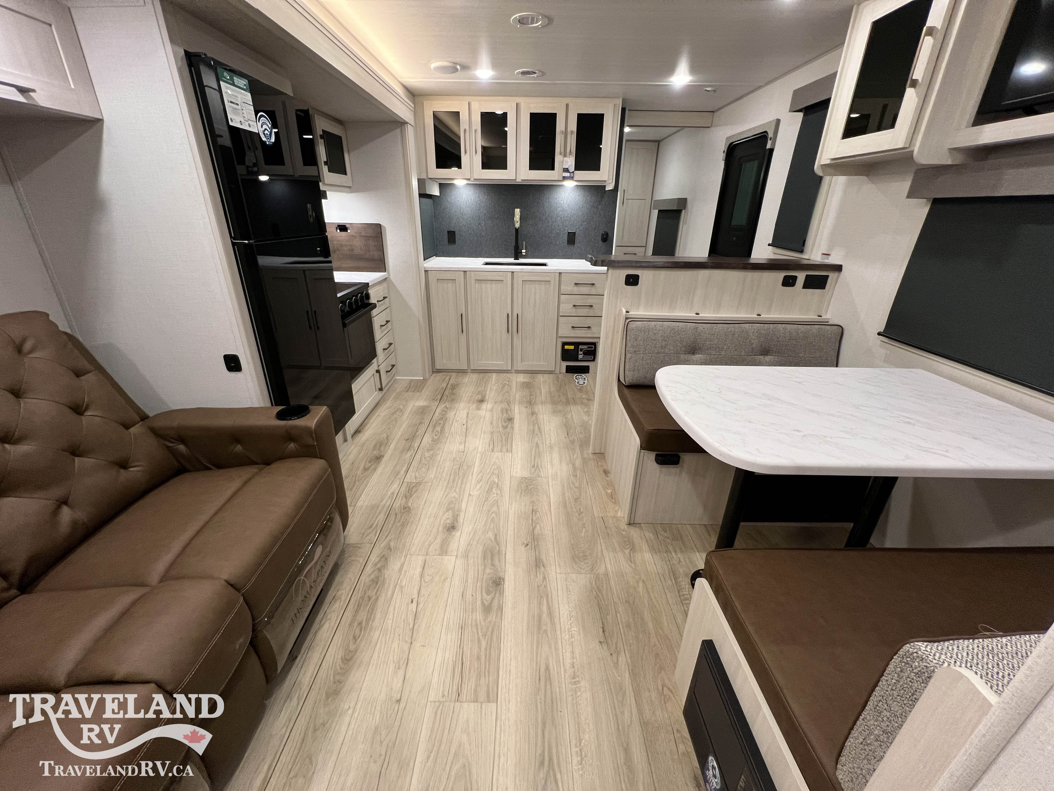 2026 Forest River Surveyor Legend 265RBLE - Image 4