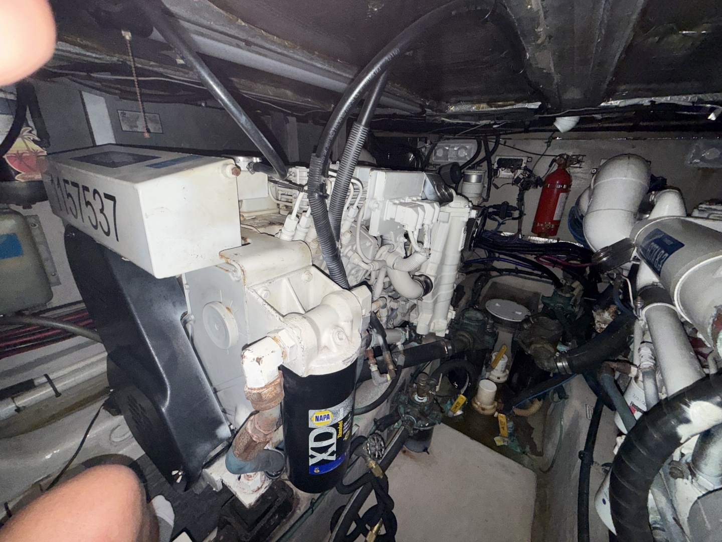 2004 Sea Ray 390 Motor Yacht - Image 19