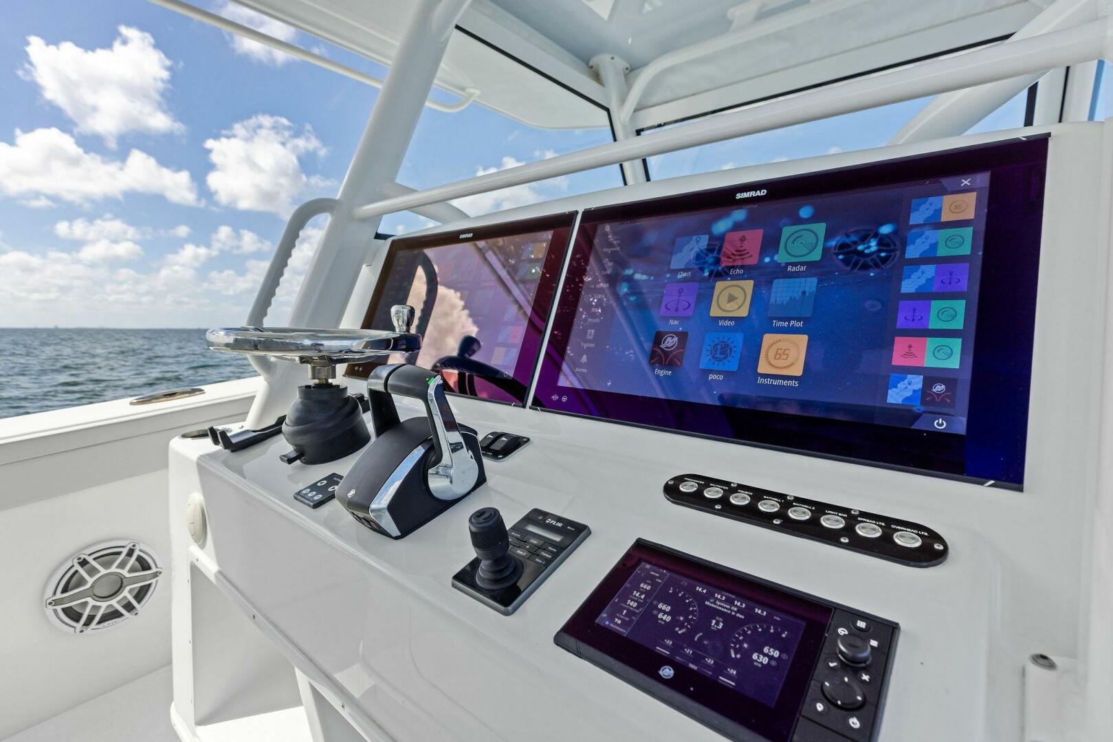 2024 Yellowfin 42 Offshore - Image 12