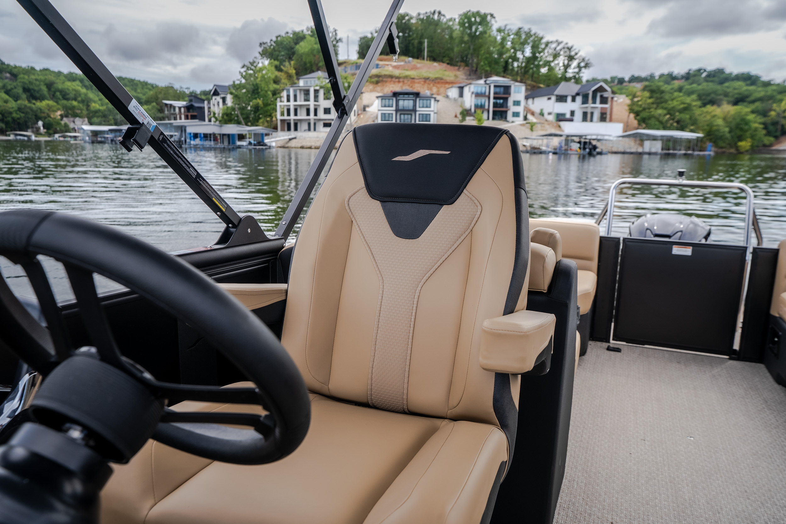 2026 Evotti 525 Quad Lounge - Image 30