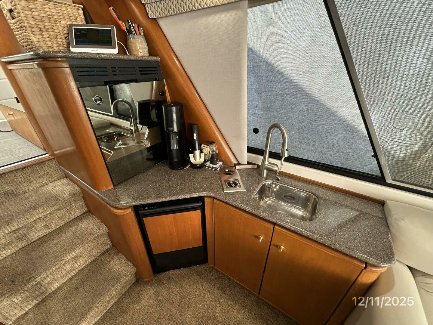 1998 Bayliner 4788 - Image 31
