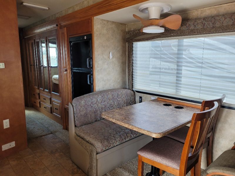 2008 Gulf Stream Conquest Super Nova 6372 - Image 11