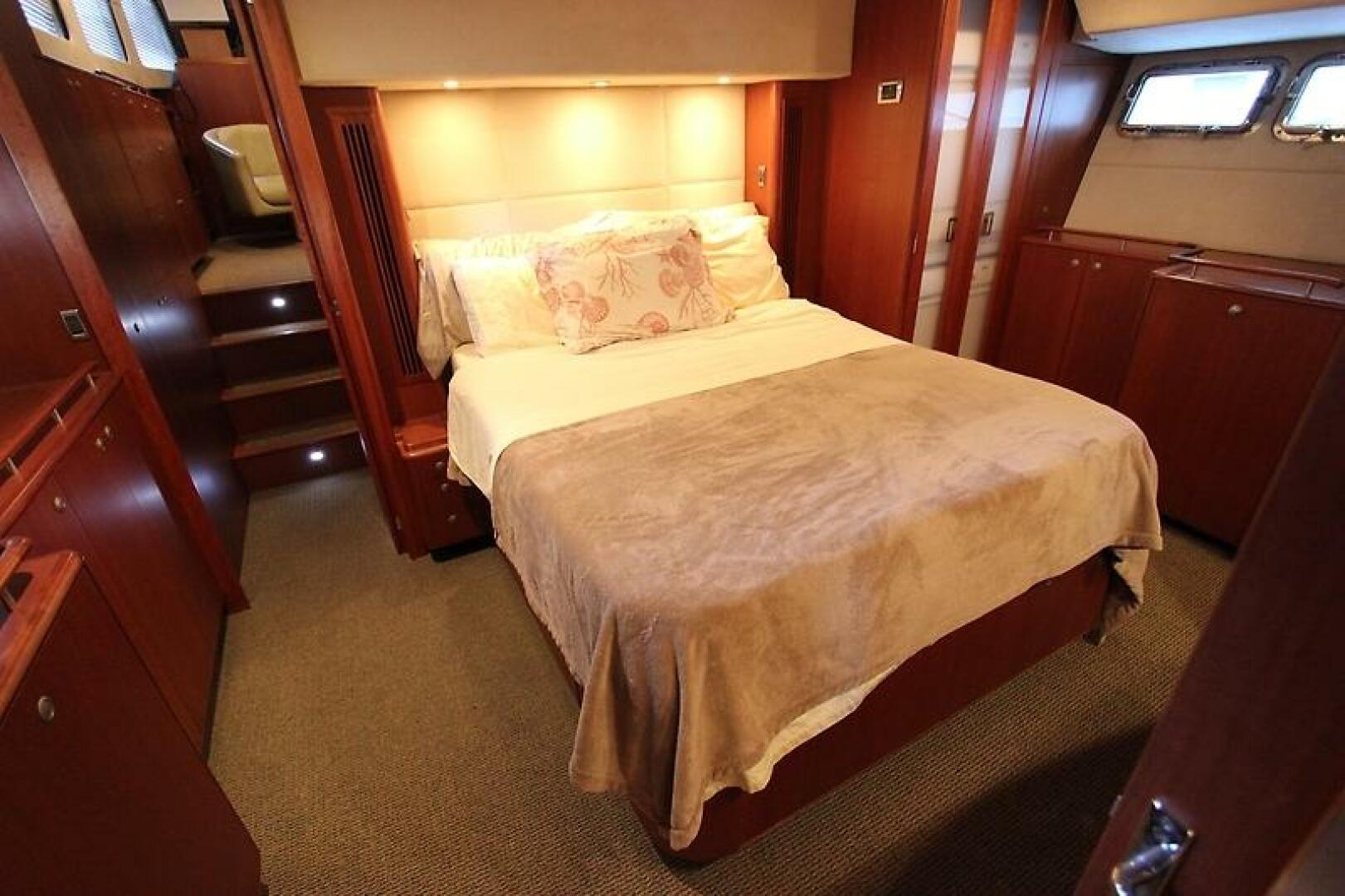 2006 Huckins 56 Linwood - Image 35