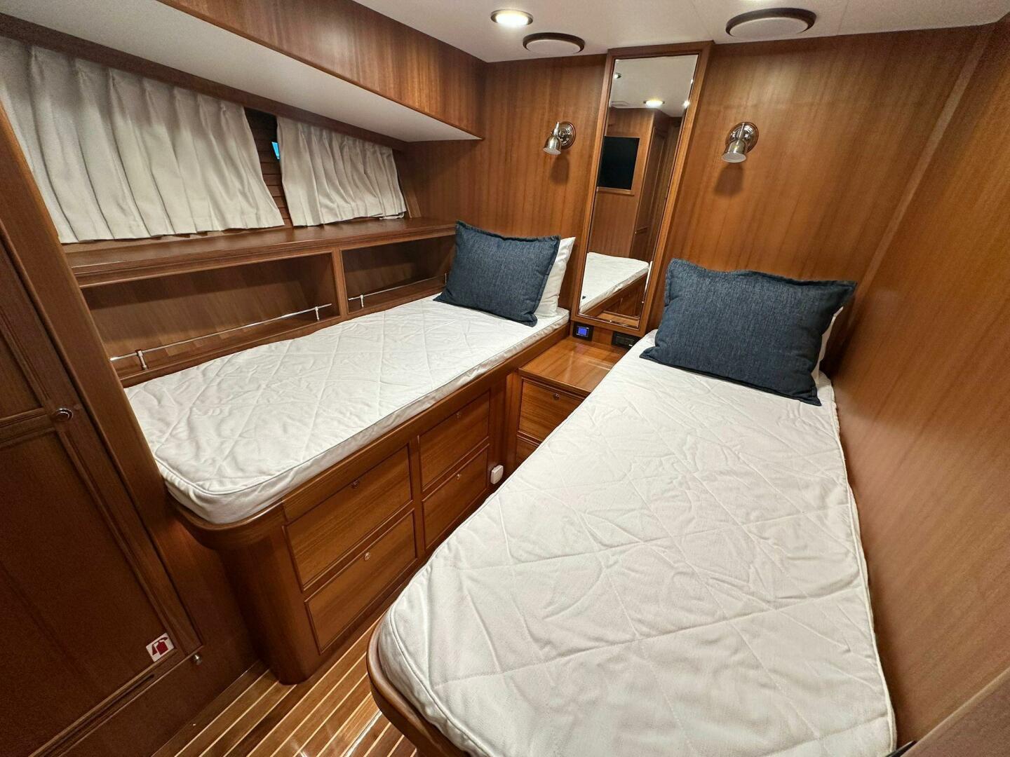 2023 Marlow Explorer 66E - CB - Image 27