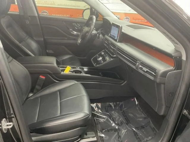 2022 Lincoln Corsair Utility 4D Reserve AWD - Image 26