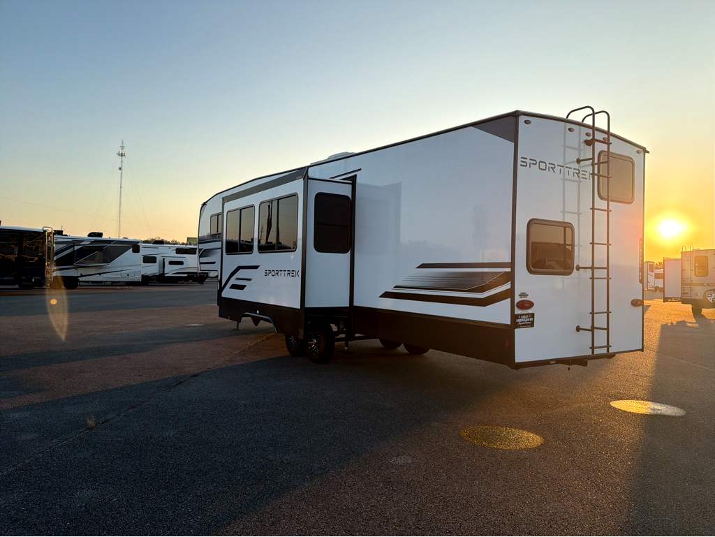 2027 VENTURE RV SPORTTREK 312VTB - Image 5