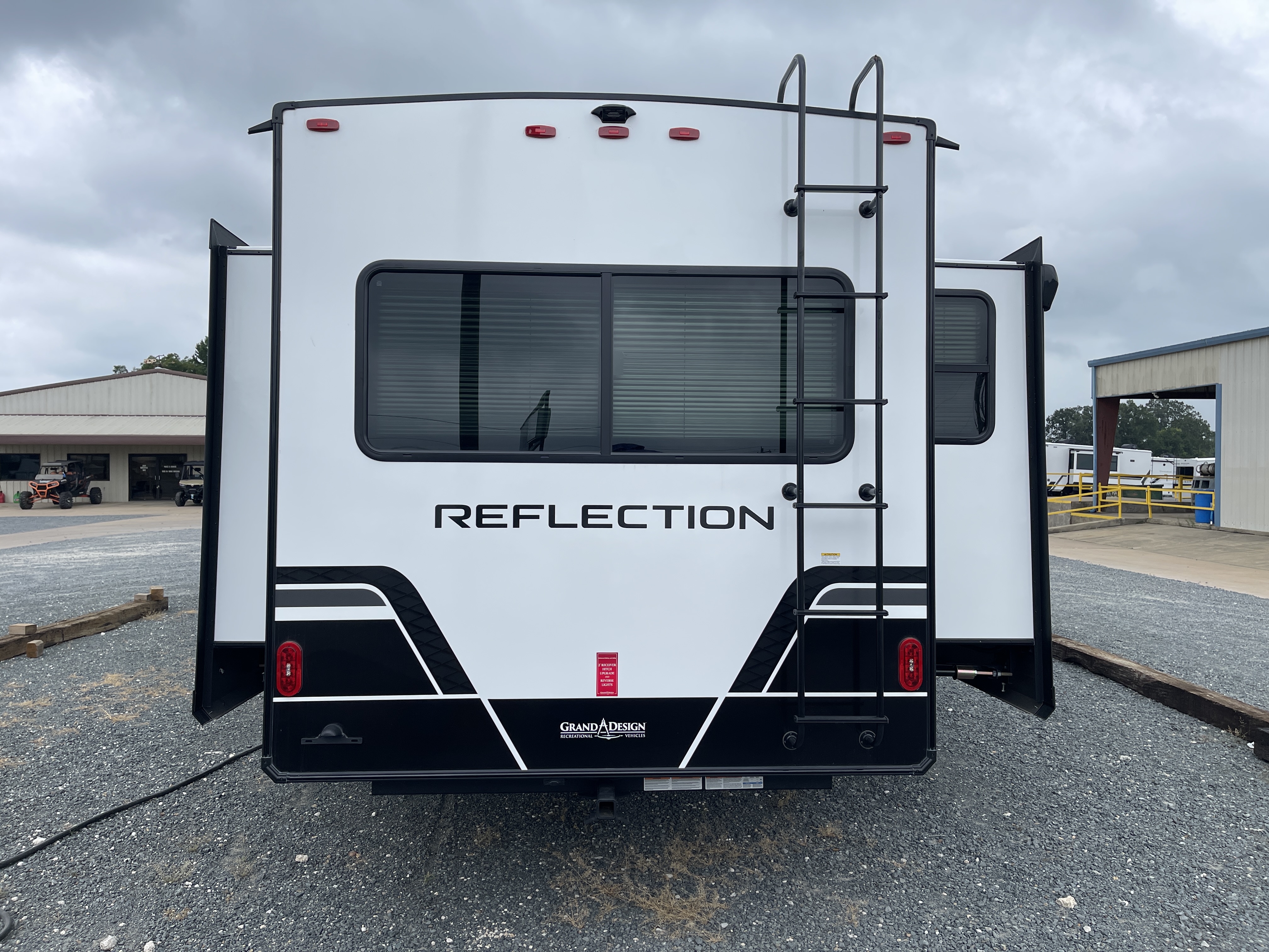 2027 Grand Design Reflection 337RLS - Image 6
