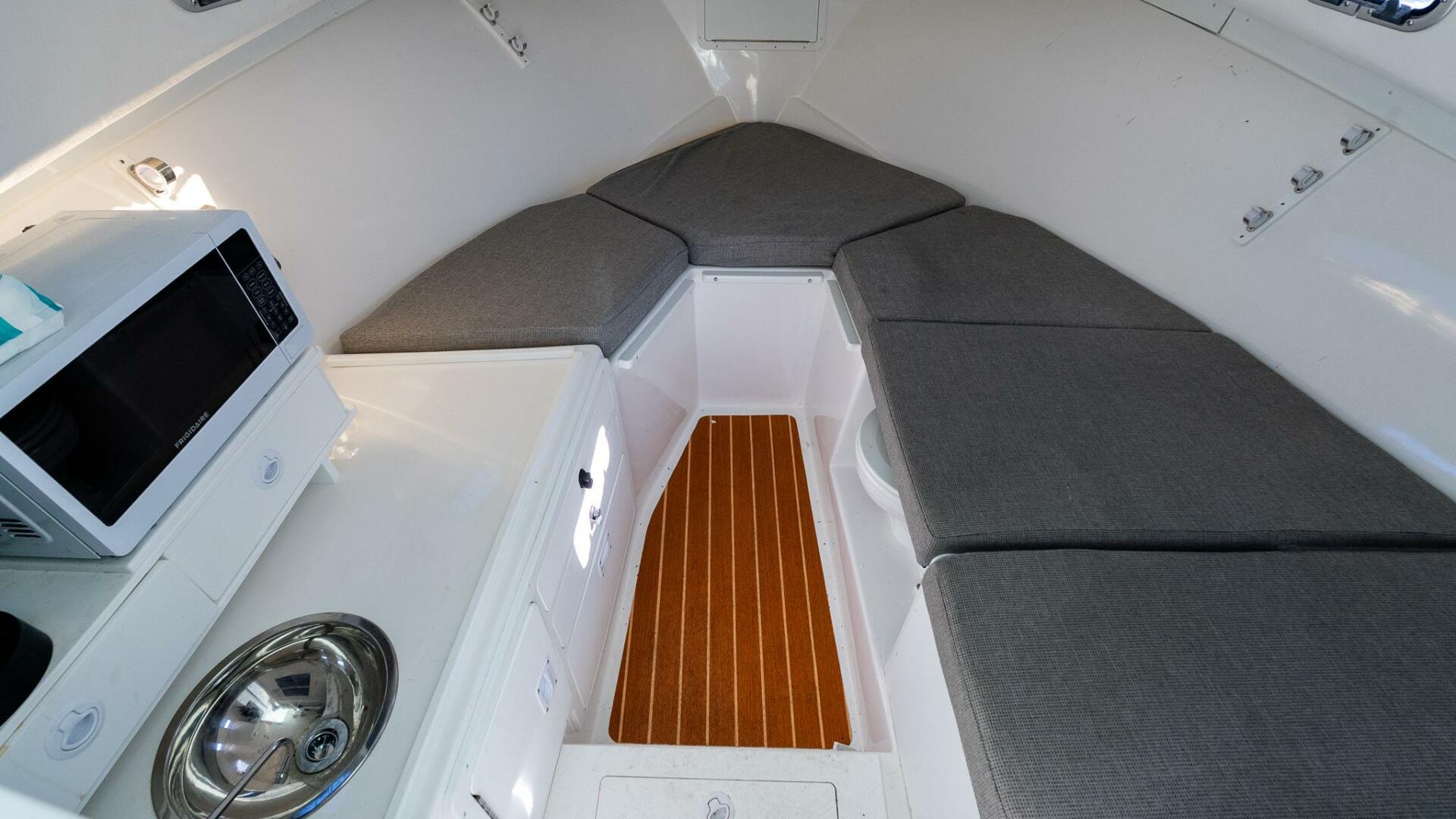 2024 Steiger Craft 31 Fisherman - Image 43