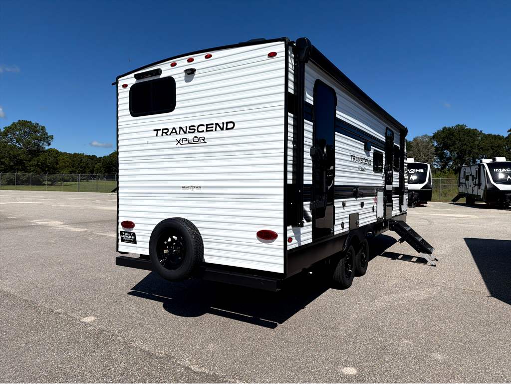 2027 GRAND DESIGN TRANSCEND 23BHX - Image 5