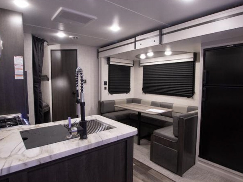 2022 CrossRoads Cruiser Aire 22BBH - Image 10