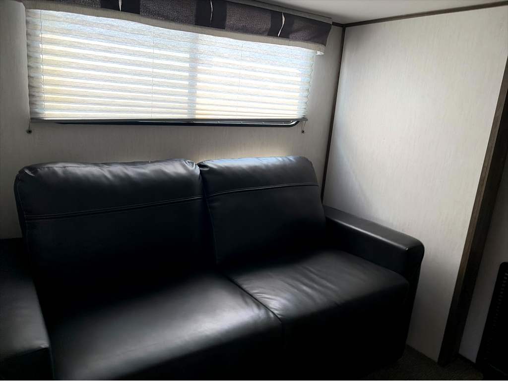 2022 FOREST RIVER SABRE 36BHQ - Image 16