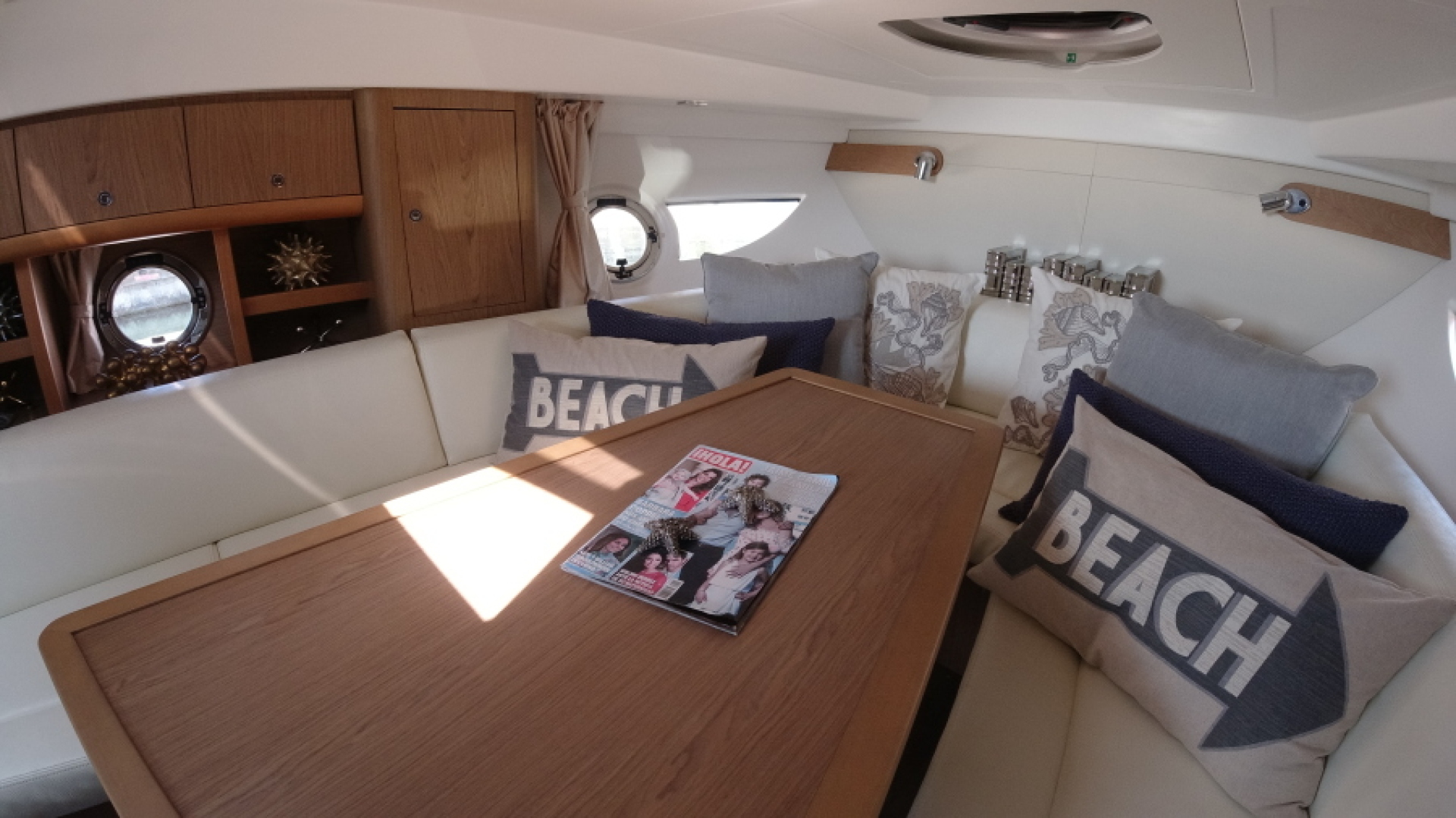 2016 Beneteau Gran Turismo 35 - Image 22
